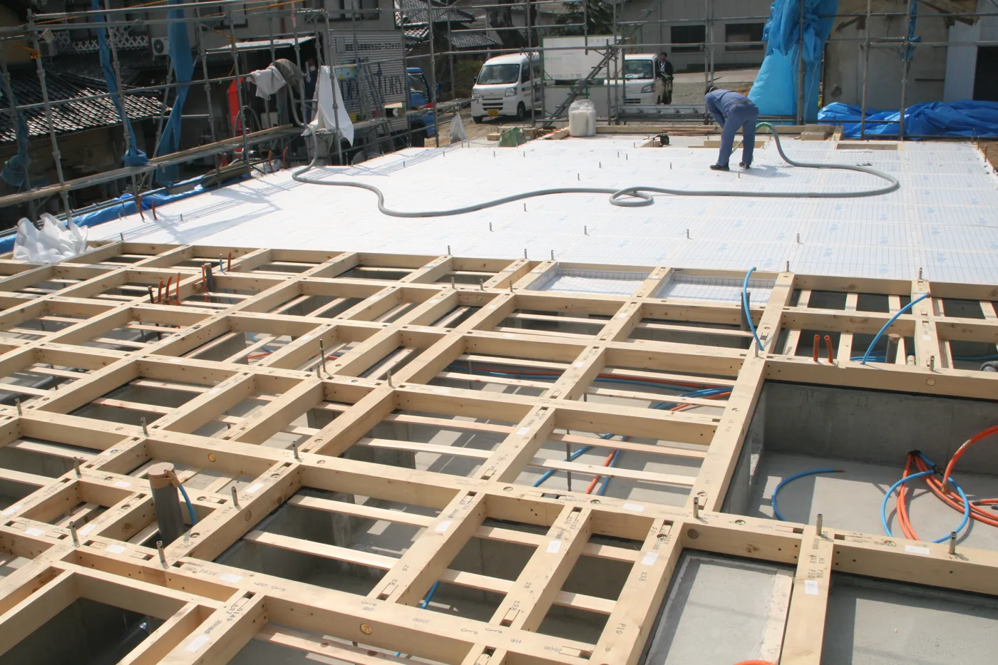 Floor Joist Sizes and Spans: A UK Guide to C16, C24 and Spacing